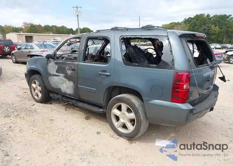 2008 Chevrolet Tahoe Lt z USA, uszkodzony, nr VIN 1GNFK13088J145497